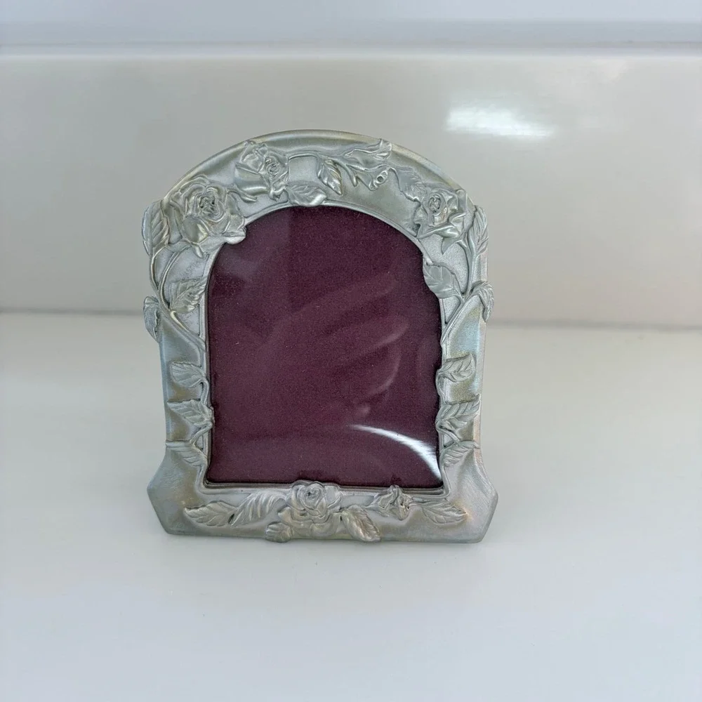 Vintage 1988 Seagull Fine Pewter Rose Floral Mini Picture Frame PF99 Canada 4x3